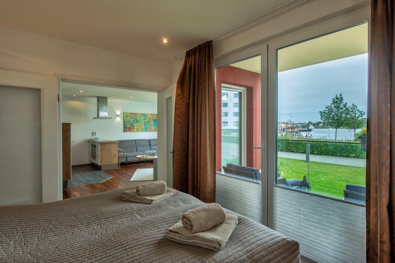 "Myharbourfront", Luxurioeses Wohnen An Der Hafenmole Apartment Rostock Exterior foto