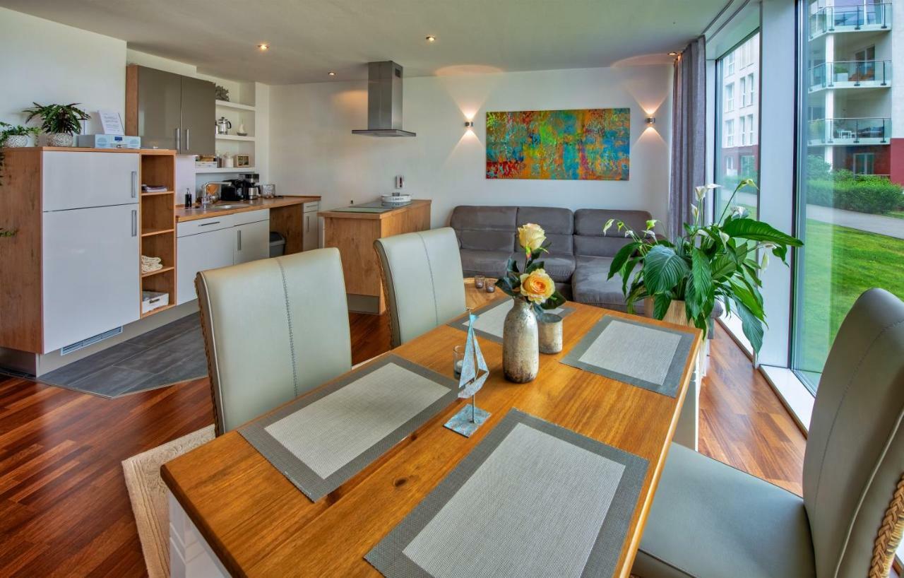 "Myharbourfront", Luxurioeses Wohnen An Der Hafenmole Apartment Rostock Exterior foto
