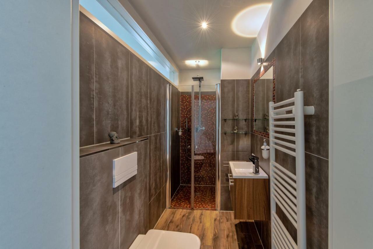 "Myharbourfront", Luxurioeses Wohnen An Der Hafenmole Apartment Rostock Exterior foto