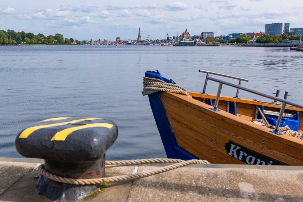 "Myharbourfront", Luxurioeses Wohnen An Der Hafenmole Apartment Rostock Exterior foto